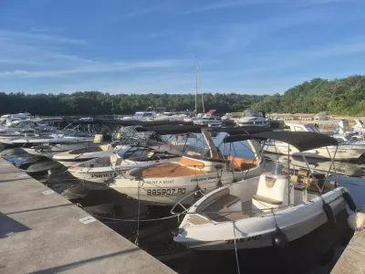 03-Poreč-Charter-Rent-A-Boat
